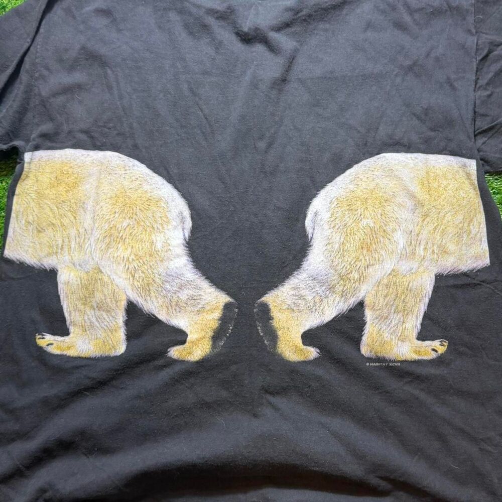 Unbranded Men's Black T-shirt - Picture 2 of 5